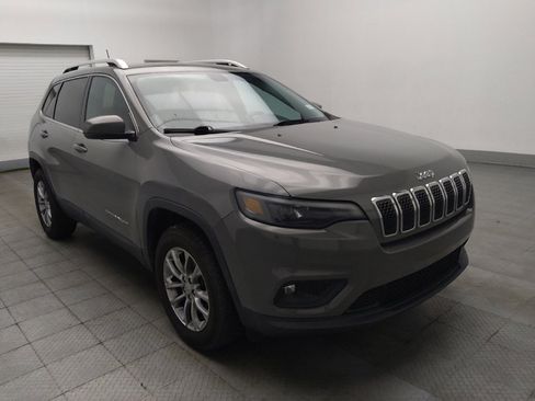 Used 2020 Jeep Cherokee Latitude Plus w/ Cold Weather Group AWD/4WD image 13