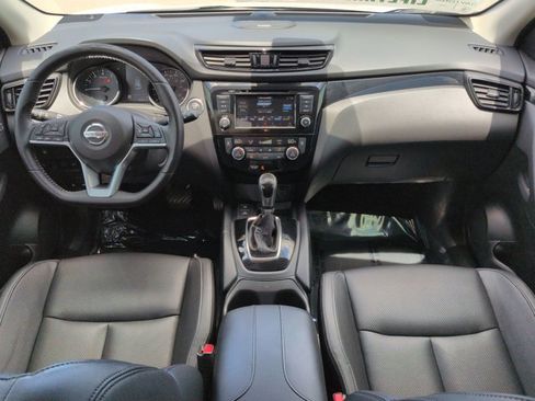 Used 2022 Nissan Rogue Sport SL w/ Premium Package AWD/4WD image 16
