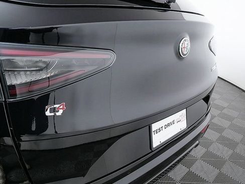 New 2025 Alfa Romeo Stelvio Sprint image 37