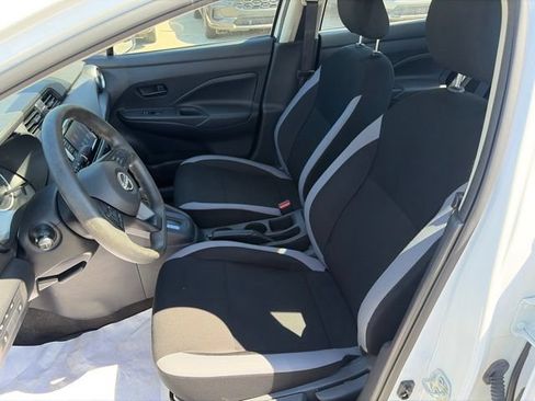 Used 2025 Nissan Versa S w/ Trunk Package FWD image 8