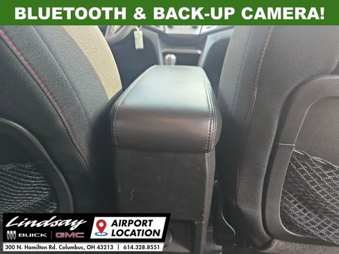 Used 2017 GMC Terrain SLE image 19