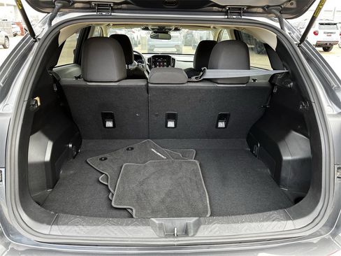 Used 2024 Subaru Crosstrek 2.0i Premium image 28