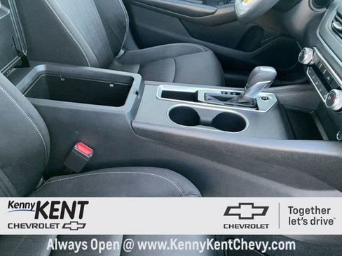 Used 2022 Nissan Altima 2.5 SV image 11