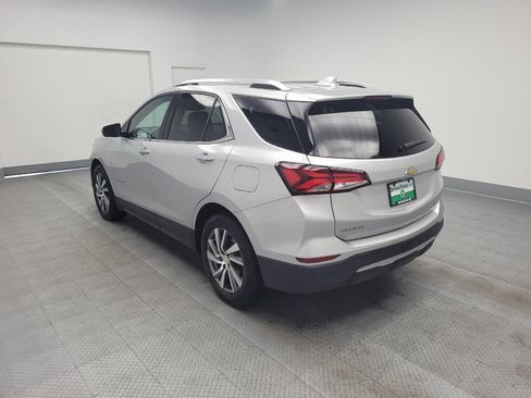 Used 2022 Chevrolet Equinox Premier FWD image 5