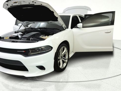 Used 2022 Dodge Charger R/T RWD image 10