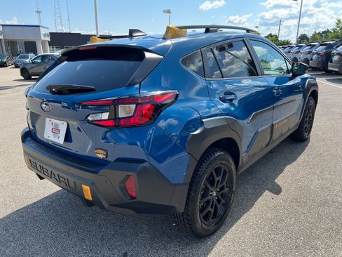Certified 2025 Subaru Crosstrek 2.5i Wilderness AWD/4WD image 7