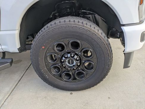 New 2025 Ford F250 Lariat w/ Lariat Ultimate Package image 10