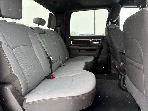 Used 2024 RAM 2500 Big Horn w/ Bed Utility Group image 10