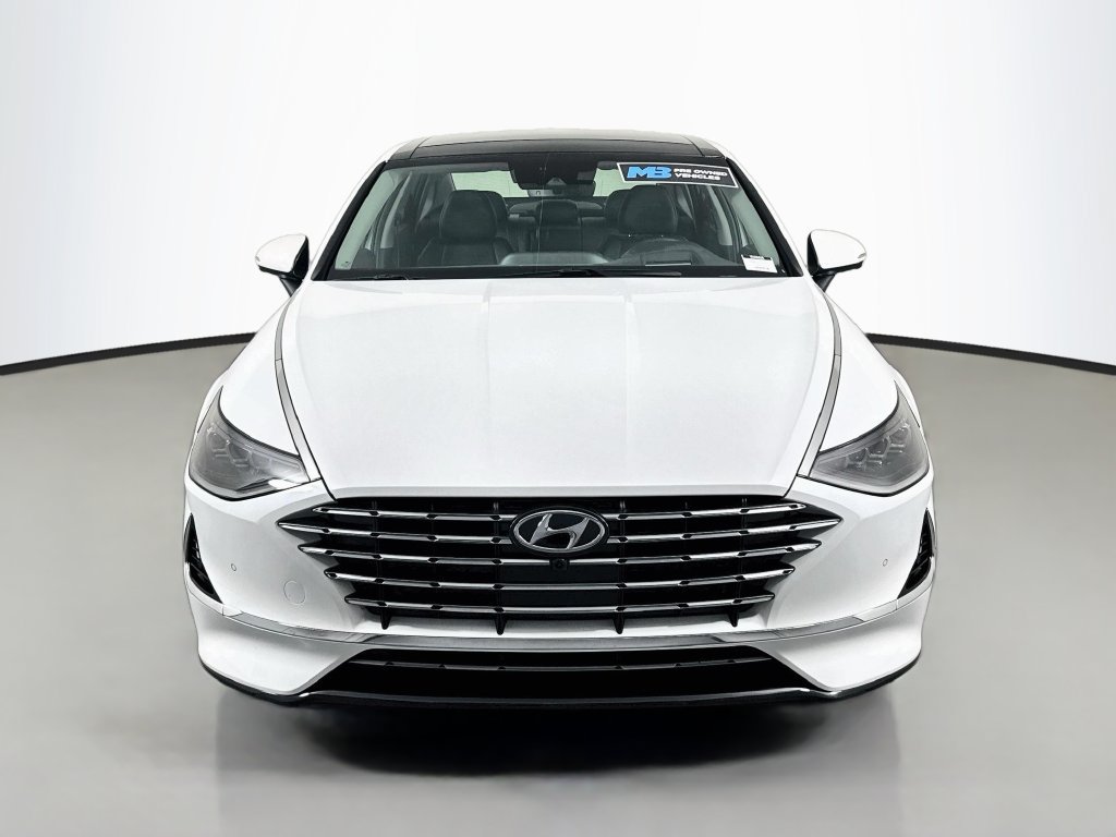Certified 2023 Hyundai Sonata Limited FWD image 2