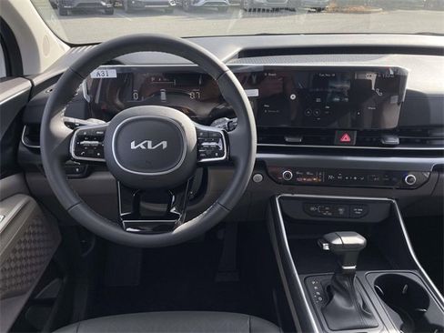 New 2026 Kia Carnival LXS image 22