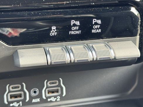 New 2026 RAM 1500 Laramie w/ Sport Appearance Package image 24