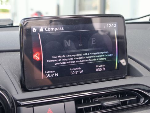 Used 2023 MAZDA MX-5 Miata Sport image 25