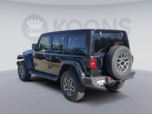 New 2025 Jeep Wrangler Sahara image 4