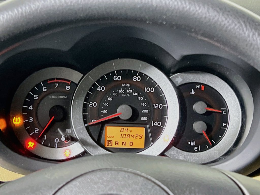 Used 2012 Toyota RAV4 FWD w/ Value Pkg image 21