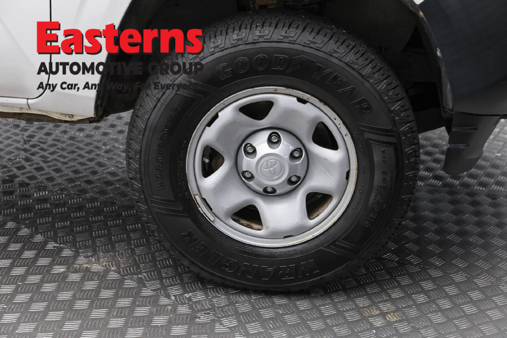 Used 2021 Toyota Tacoma SR RWD image 30