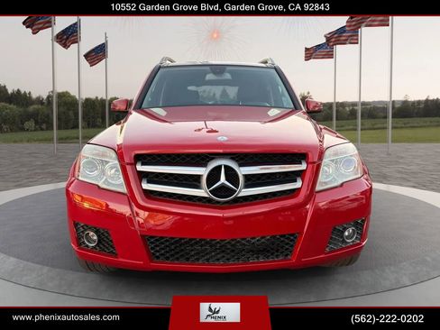 Used 2010 Mercedes-Benz GLK 350 2WD image 2