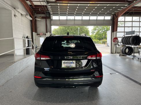 Used 2023 Chevrolet Equinox RS FWD image 7