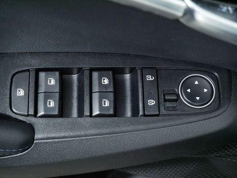 Certified 2023 Kia Seltos S image 21