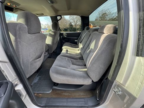 Used 2006 Chevrolet Silverado 2500 LT w/ Heavy-Duty Power Package image 17