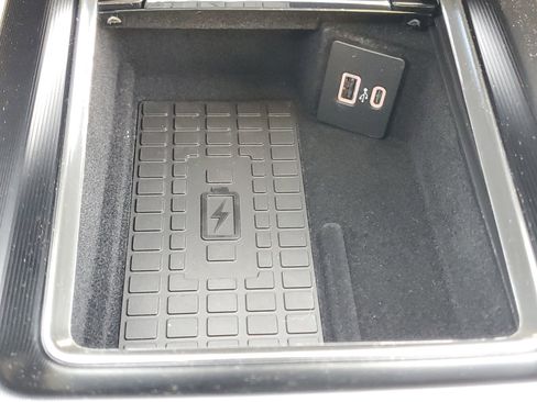 New 2026 Lincoln Corsair Premiere image 23