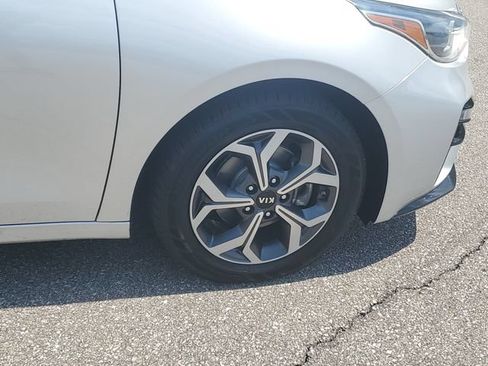 Used 2021 Kia Forte LXS FWD image 6