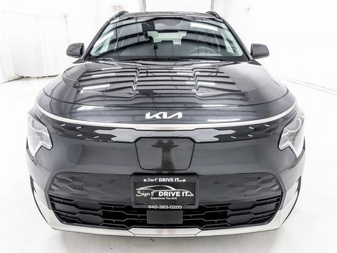 Used 2024 Kia Niro Wind FWD image 10