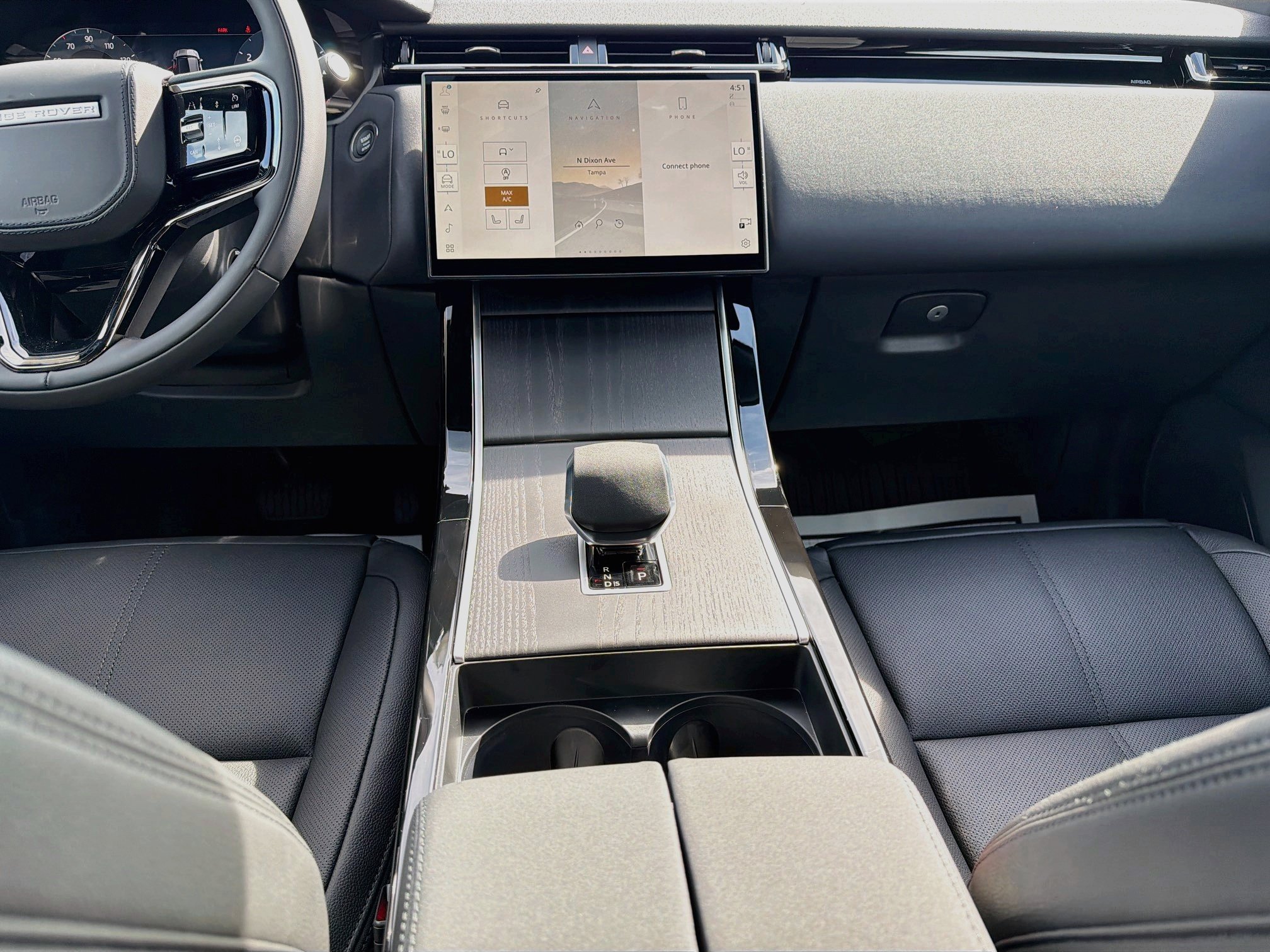 New 2026 Land Rover Range Rover Velar S AWD/4WD image 19
