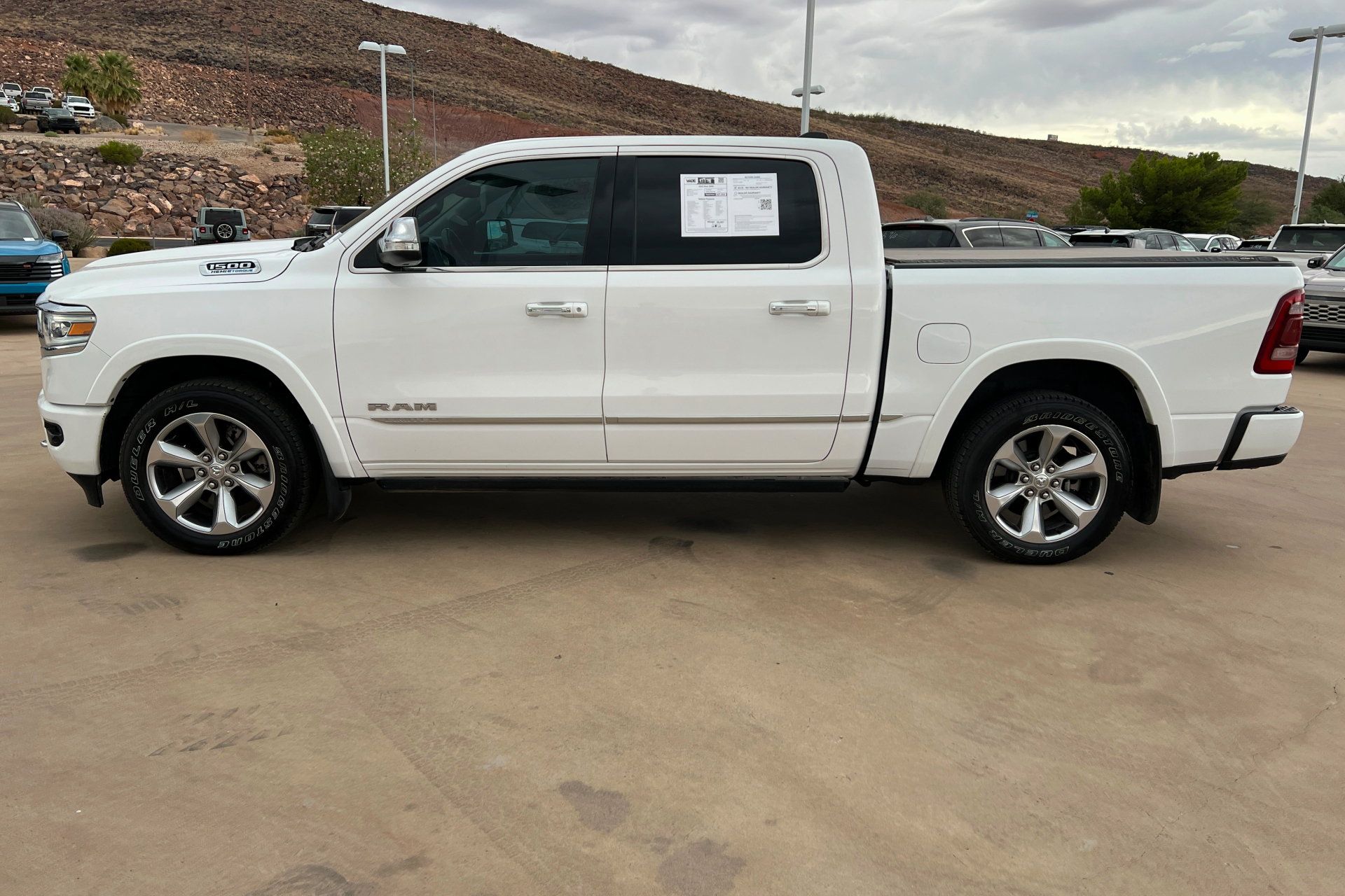 Used 2022 RAM 1500 Limited AWD/4WD image 2