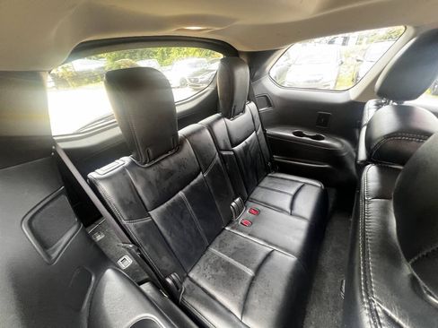 Used 2017 Nissan Pathfinder SL w/ SL Premium Package FWD image 11