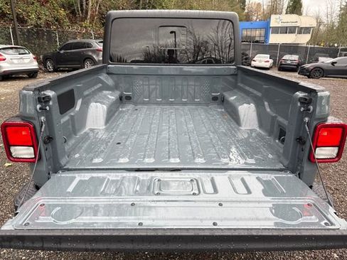 New 2026 Jeep Gladiator Sport image 12