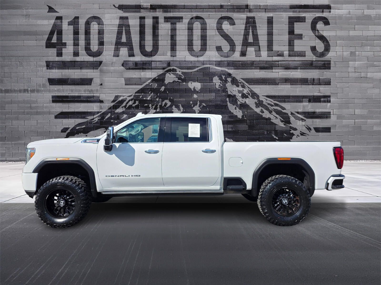 Used 2023 GMC Sierra 2500 Denali w/ Denali Ultimate Package AWD/4WD image 5