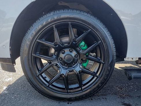 Used 2020 Lincoln Navigator L Reserve w/ Equipment Group 208A Reserve image 9