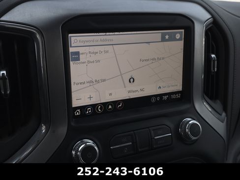 Used 2021 GMC Sierra 1500 SLT w/ SLT Premium Plus Package AWD/4WD image 17