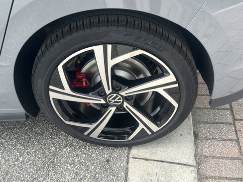 New 2026 Volkswagen GTI SE image 10