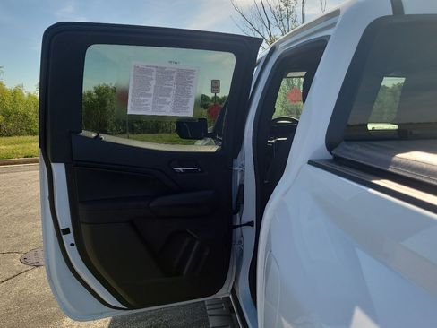 Used 2024 Chevrolet Colorado Z71 w/ LPO, Dark Essentials Package AWD/4WD image 33