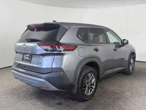Used 2023 Nissan Rogue S AWD/4WD image 9