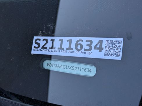 New 2025 Audi Q5 Prestige image 16