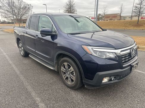 Used 2018 Honda Ridgeline RTL-T image 3
