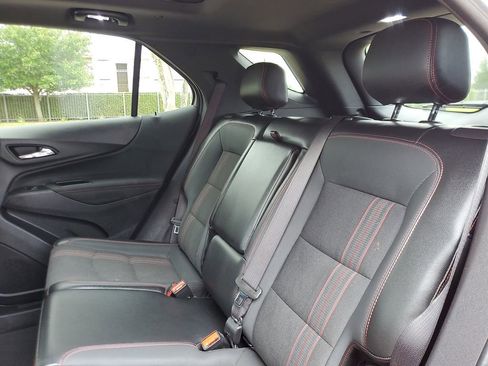 Used 2024 Chevrolet Equinox RS FWD image 11
