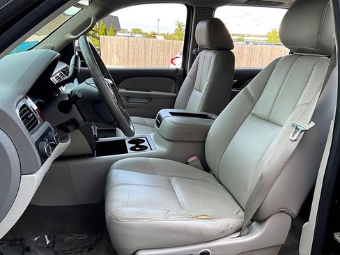 Used 2013 Chevrolet Silverado 3500 LTZ w/ LTZ Plus Package image 15