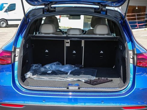 New 2026 Mercedes-Benz GLC 300 image 24