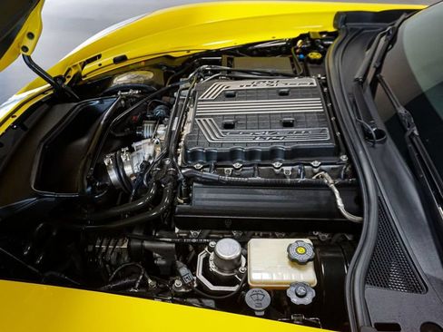 Used 2017 Chevrolet Corvette Z06 RWD image 13