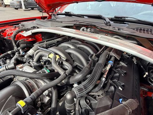 Used 2020 Ford Mustang Shelby GT350 w/ Technology Package image 41