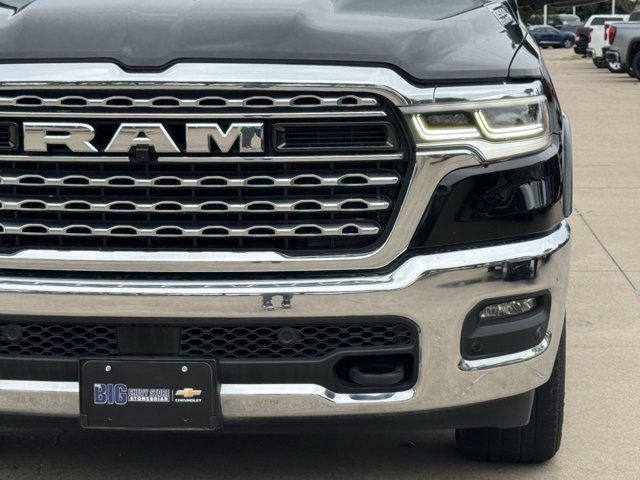 Used 2025 RAM 1500 Limited AWD/4WD image 10