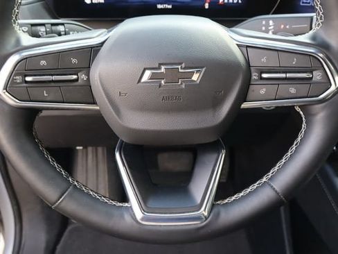 Used 2024 Chevrolet Traverse LT w/ Midnight/Sport Edition FWD image 11