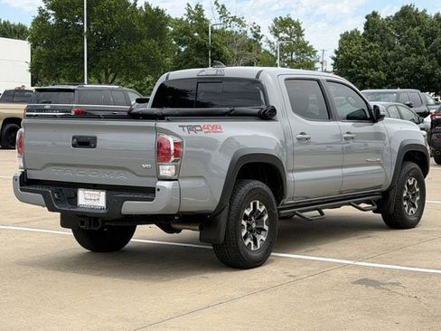 Certified 2021 Toyota Tacoma TRD Off-Road w/ Technology Package AWD/4WD image 4
