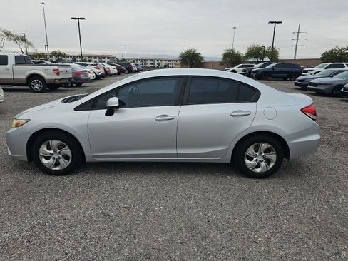 Used 2013 Honda Civic LX image 7