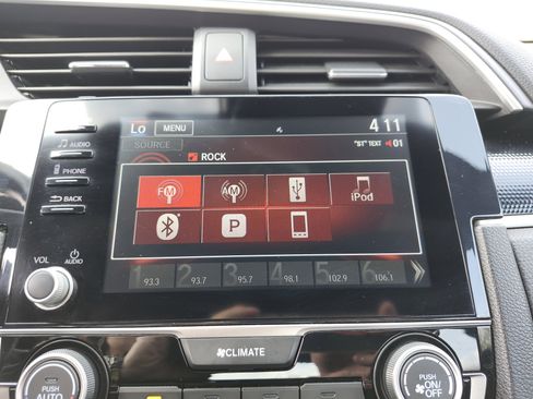 Used 2021 Honda Civic Sport image 4