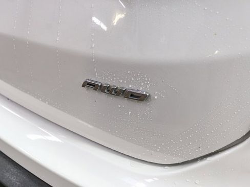 Used 2023 Ford Edge SEL w/ Convenience Package image 10