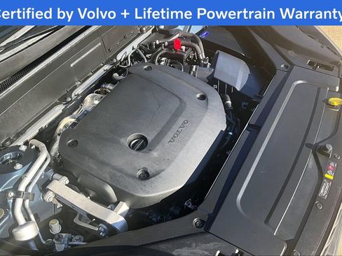 Used 2025 Volvo XC90 B6 Plus image 44
